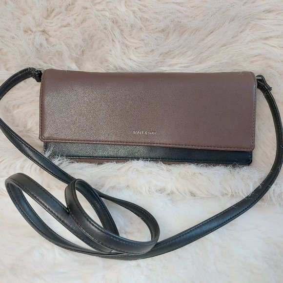 Mat & Nat Women's Brown Long Wallet Crossbody Bag - Picture 4 of 14